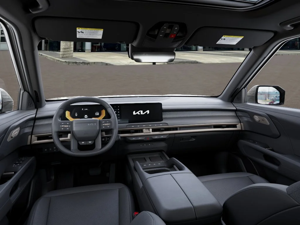 New 2027 Ivory Silver Kia S image 14