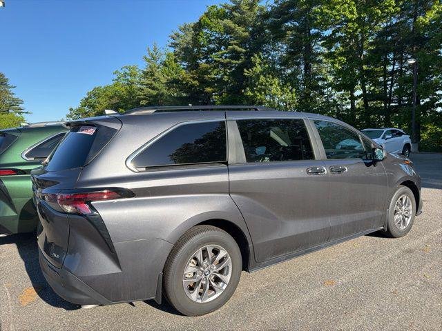 Certified Used 2025 MAGNETIC GRAY MET. Toyota  image 5