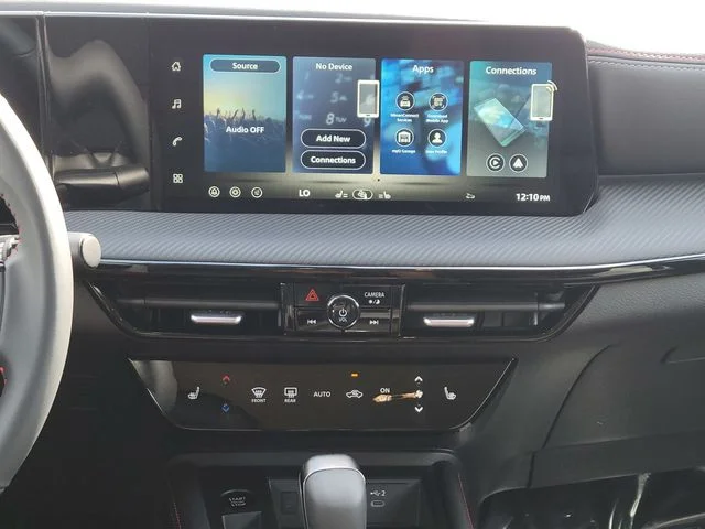 2025 Nissan Kicks SR AWD - Photo 23