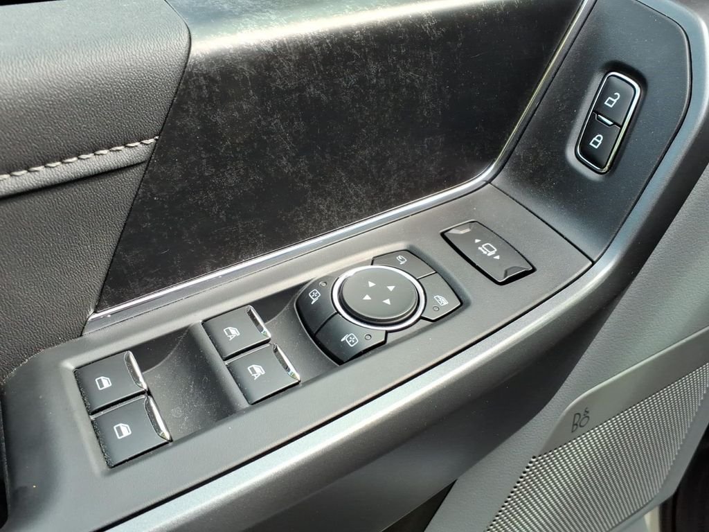 New 2026 Oxford White Ford F-250® XLT image 20