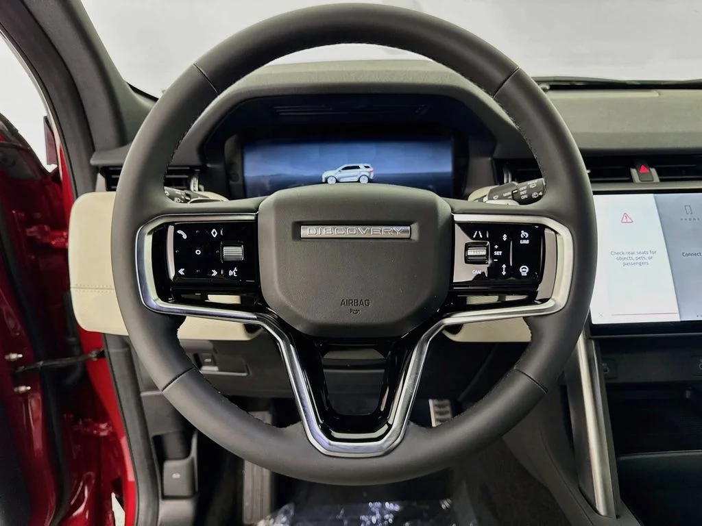 New 2026 Firenze Red Land Rover Landmark image 11