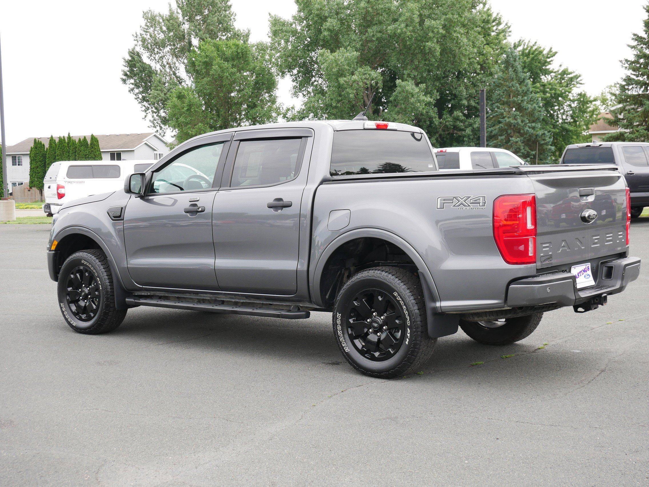 Used 2023 Gray Ford XLT image 3