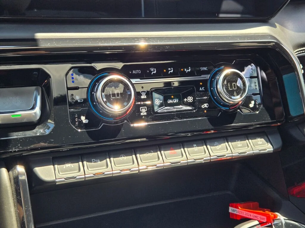 Used 2024 Silver GMC AT4X image 31
