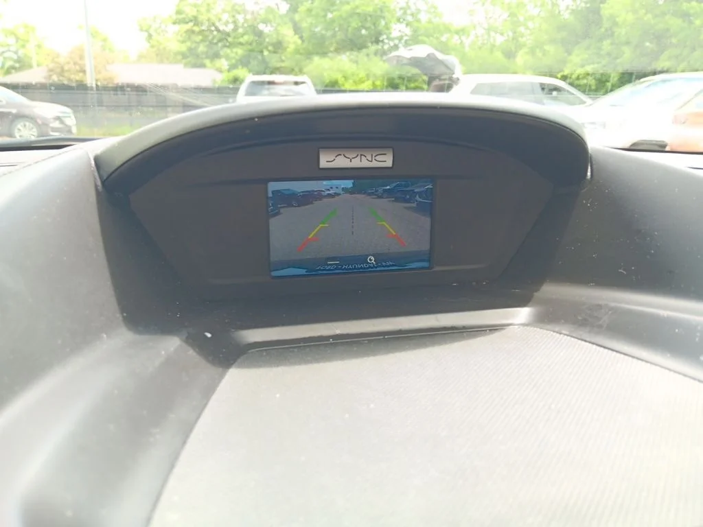 Used 2016 Magnetic Ford SE image 32