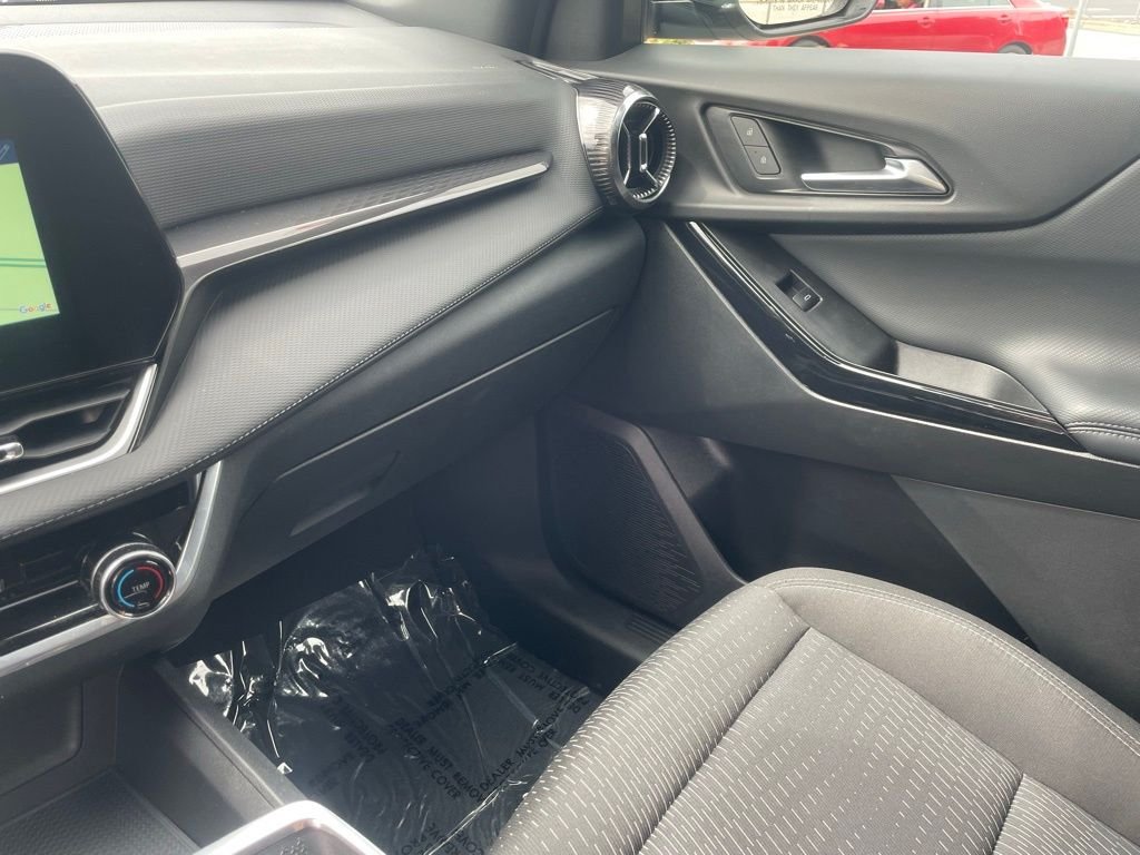 2025 Chevrolet Equinox LT - Photo 31