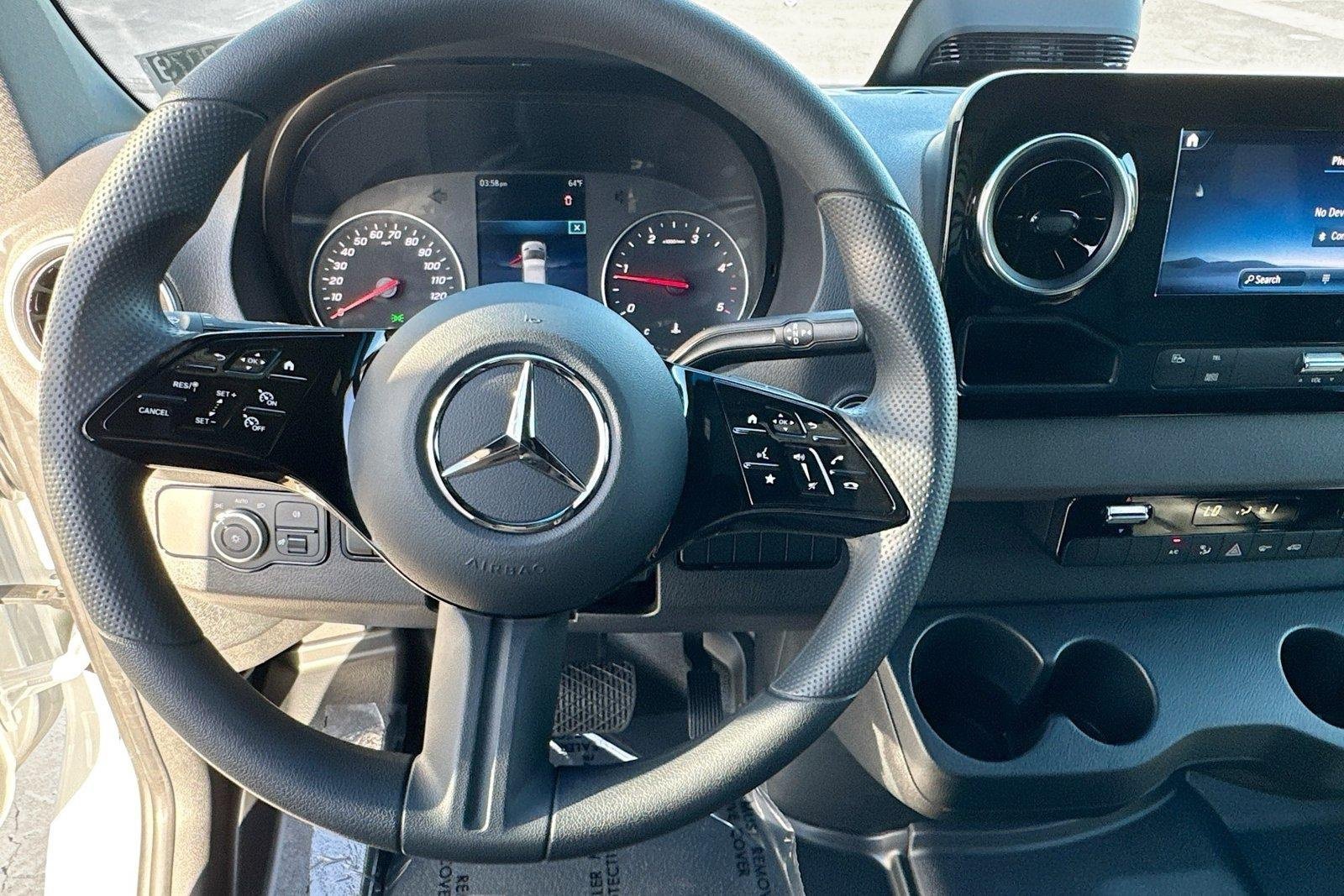 New 2026 Arctic White Mercedes-Benz  image 11