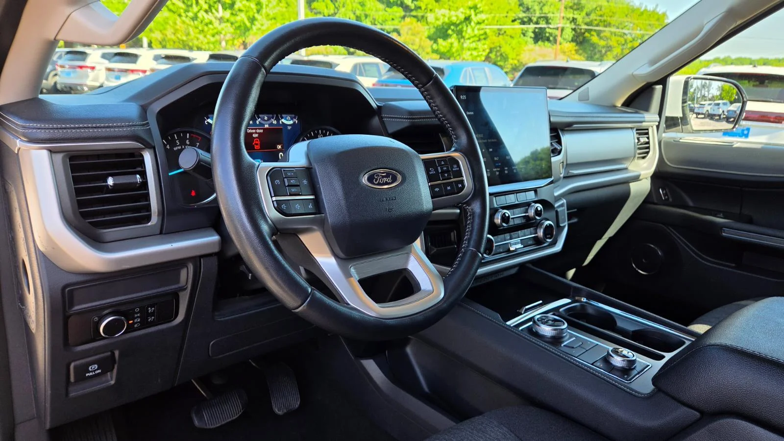 Used 2024 Oxford White Ford XLT image 20