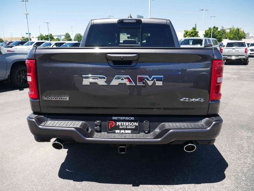 New 2026 Granite Crystal Metallic Clear-Coat Exterior Paint RAM LARAMIE image 22
