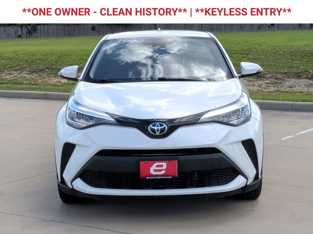 Used 2020 White Toyota LE image 2