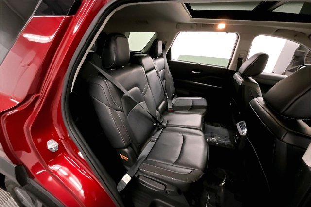 Used 2024 Scarlet Ember Nissan SL image 26