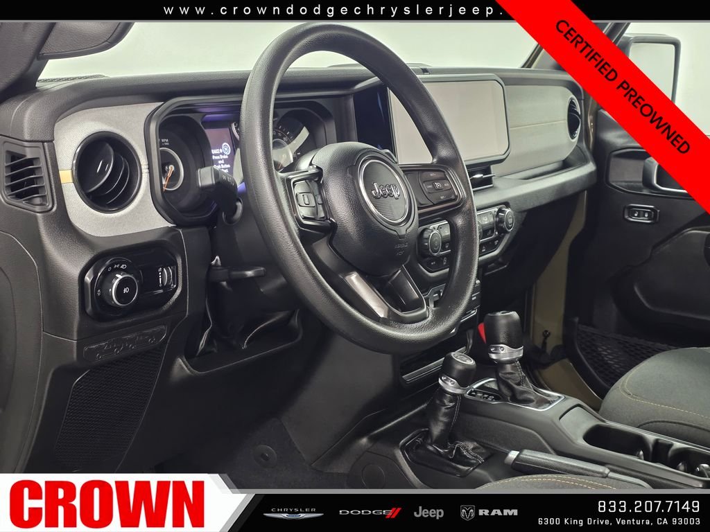 Certified Used 2025  Jeep Sport image 20