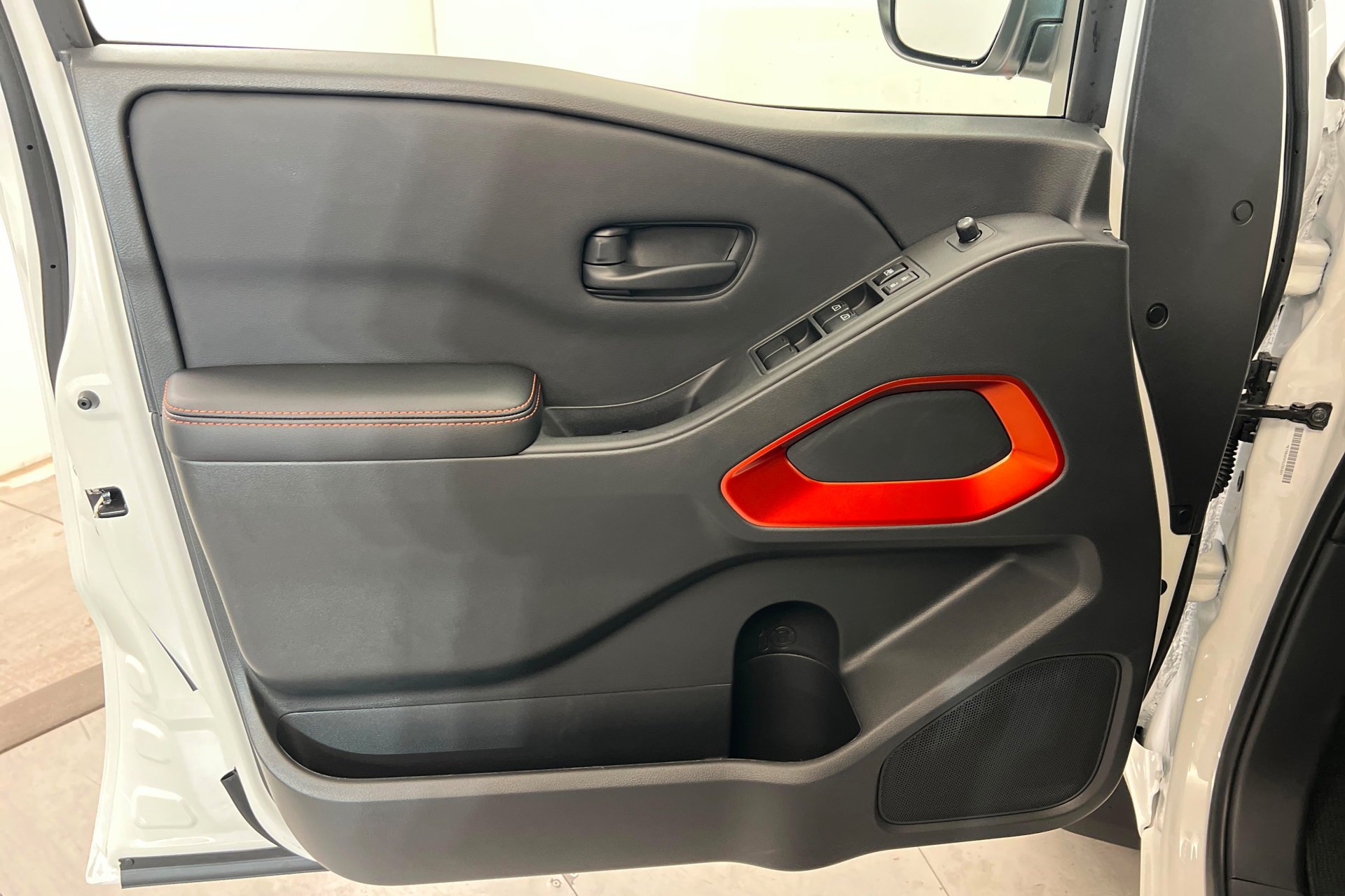 New 2026 Glacier White Nissan Crew Cab PRO-4X® image 15