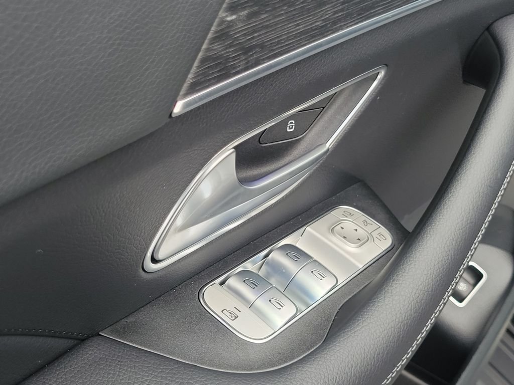 New 2026 Black Mercedes-Benz GLS 450 image 20