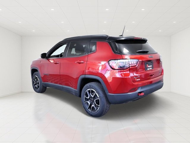 Certified Used 2021 Black Ford Badlands image 1