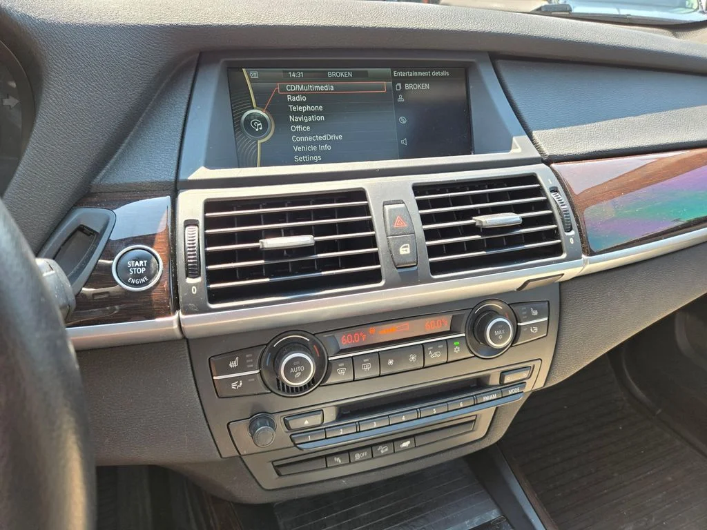 Used 2013 Bronze Metallic BMW xDrive50i image 29