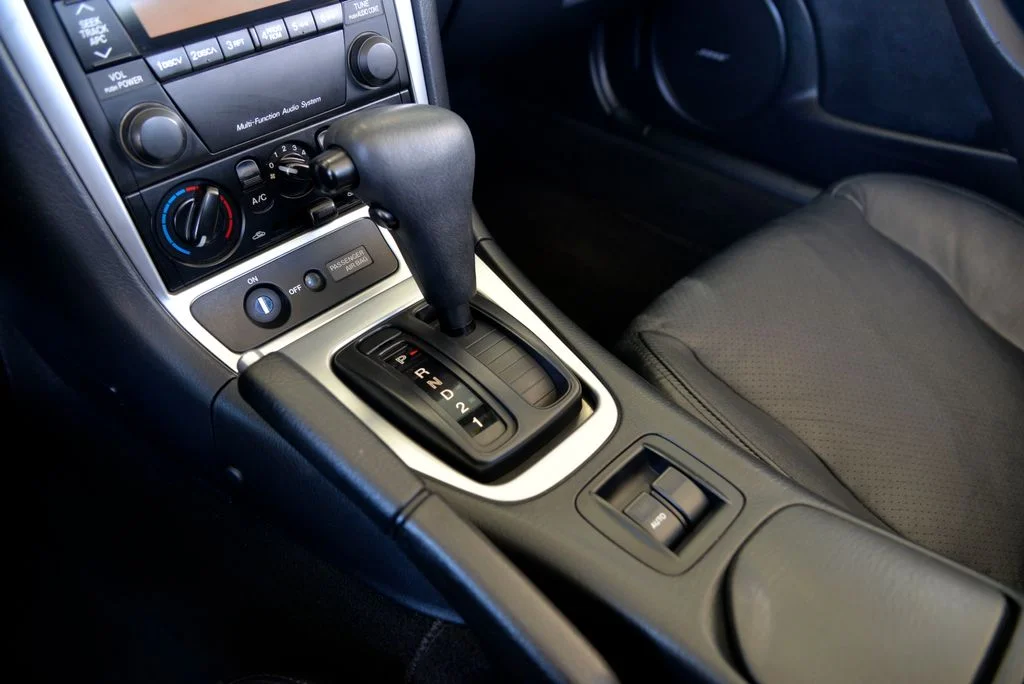 Used 2003 Silver Mazda Base image 24