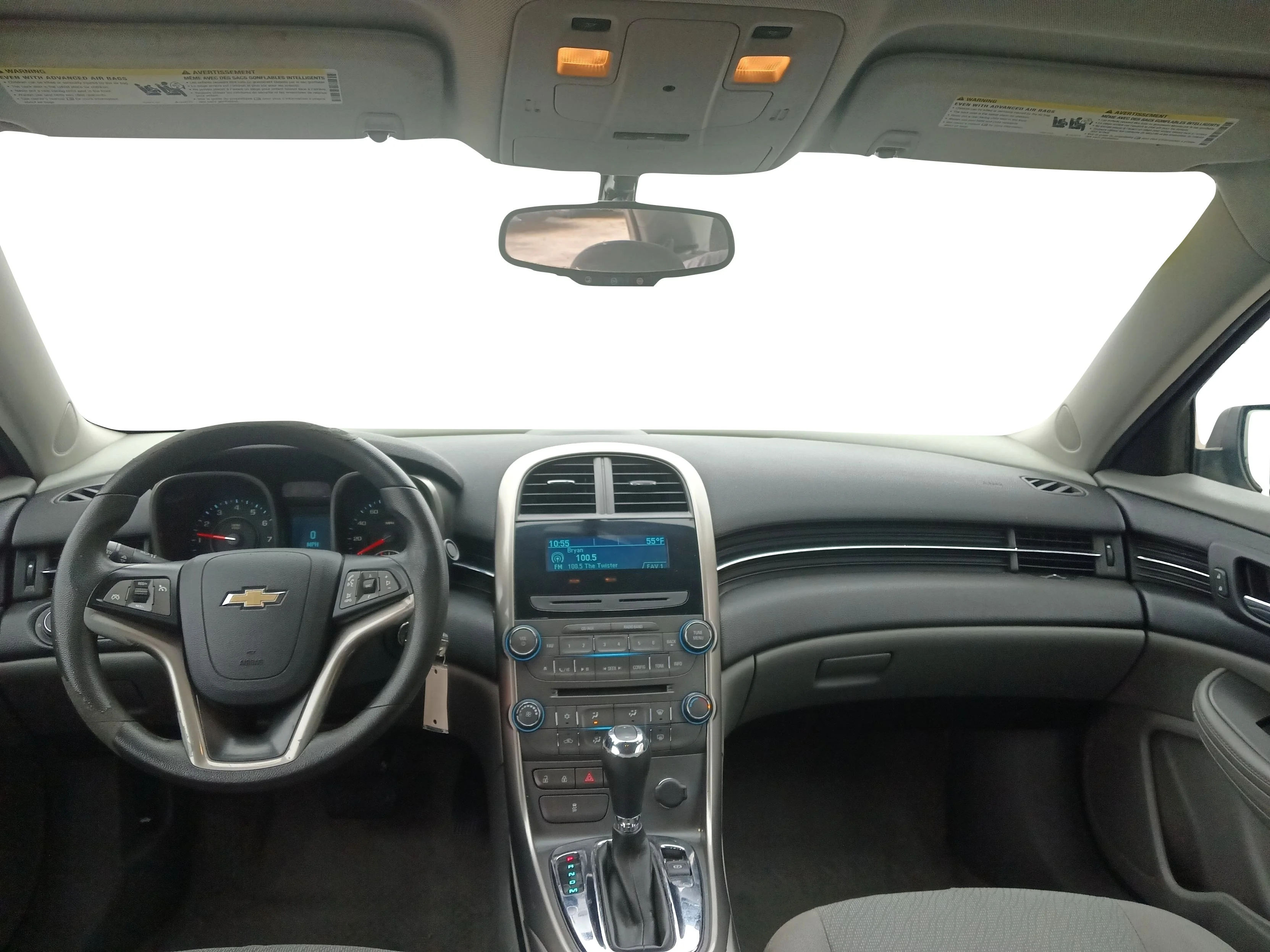 Used 2013 Silver Chevrolet 1FL image 19