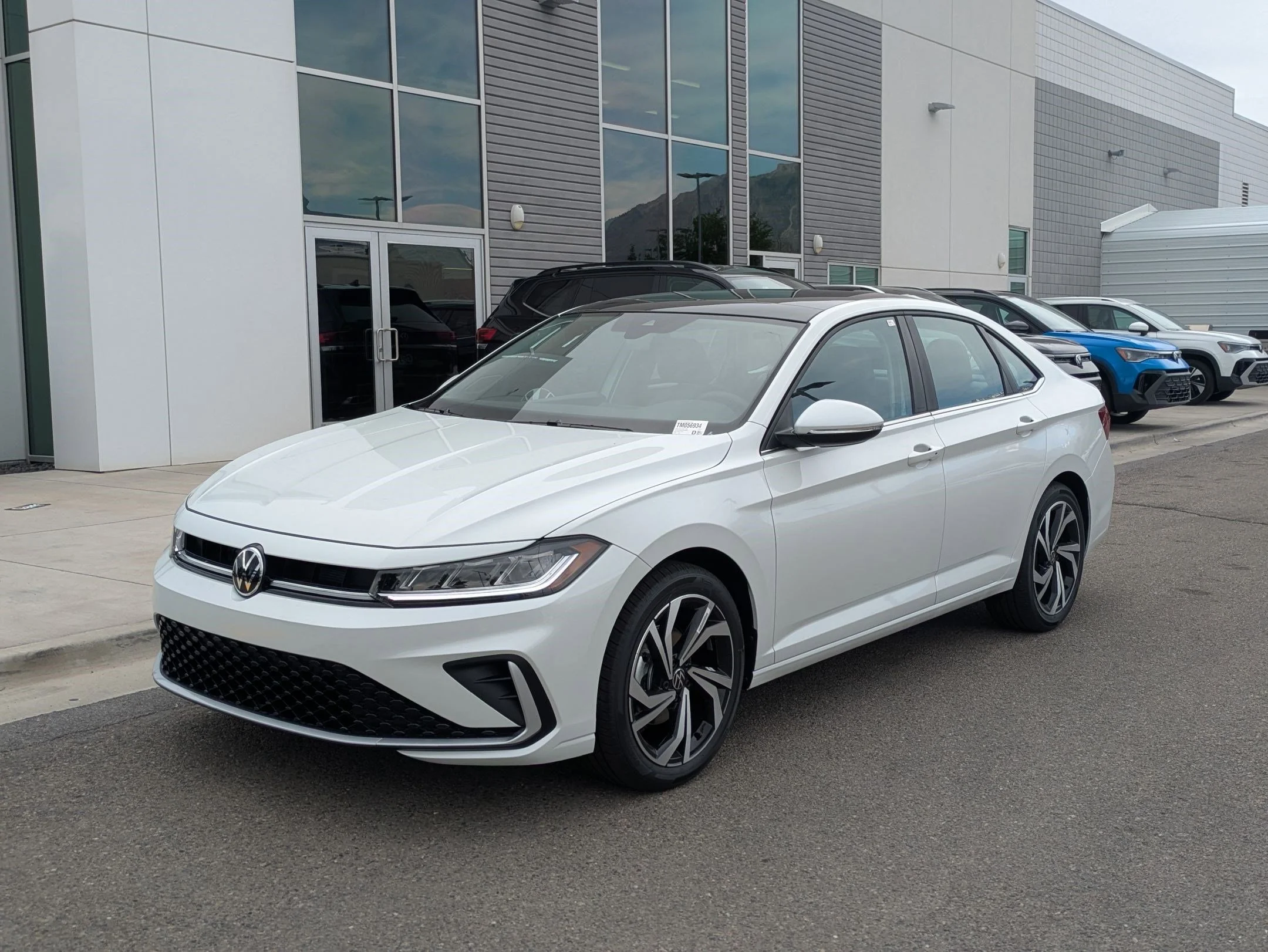 New 2026 Opal White Pearl Volkswagen SEL image 8
