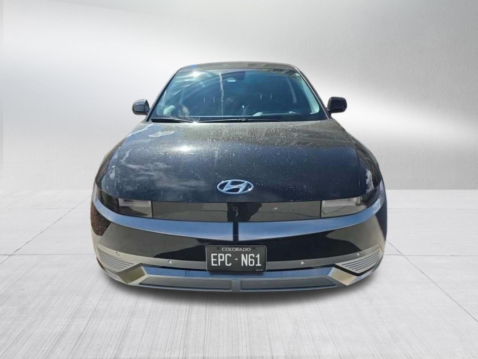 Certified Used 2024 Abyss Black Hyundai Limited image 2
