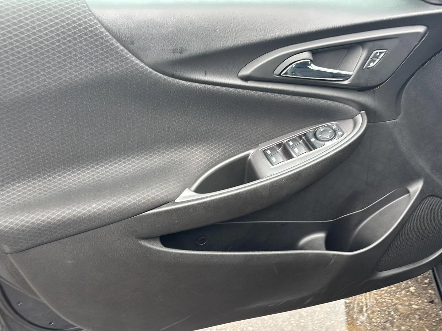 Used 2023 Mosaic Black Metallic Chevrolet  image 15