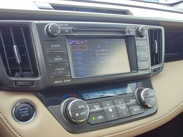 Used 2013 White Toyota Limited image 19