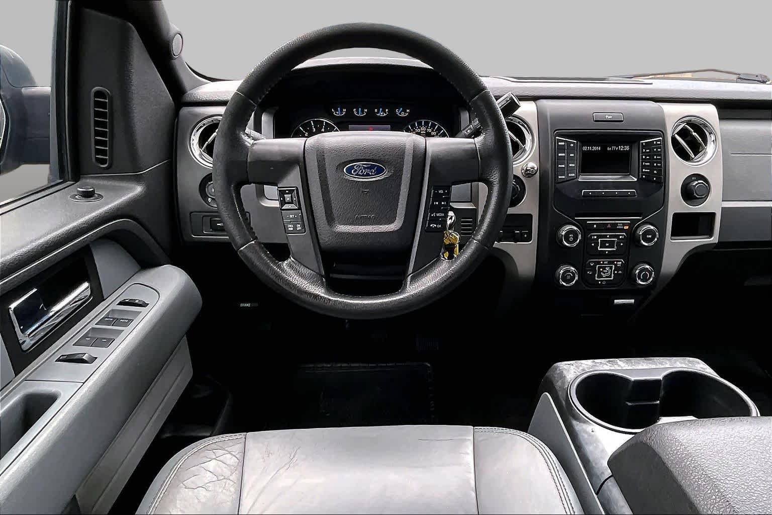 Used 2014 Tuxedo Black Metallic Ford XLT image 5