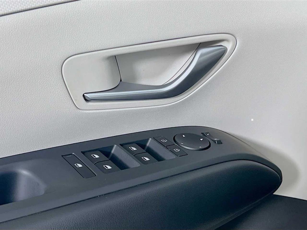 2026 Hyundai Tucson Hybrid — photo 17