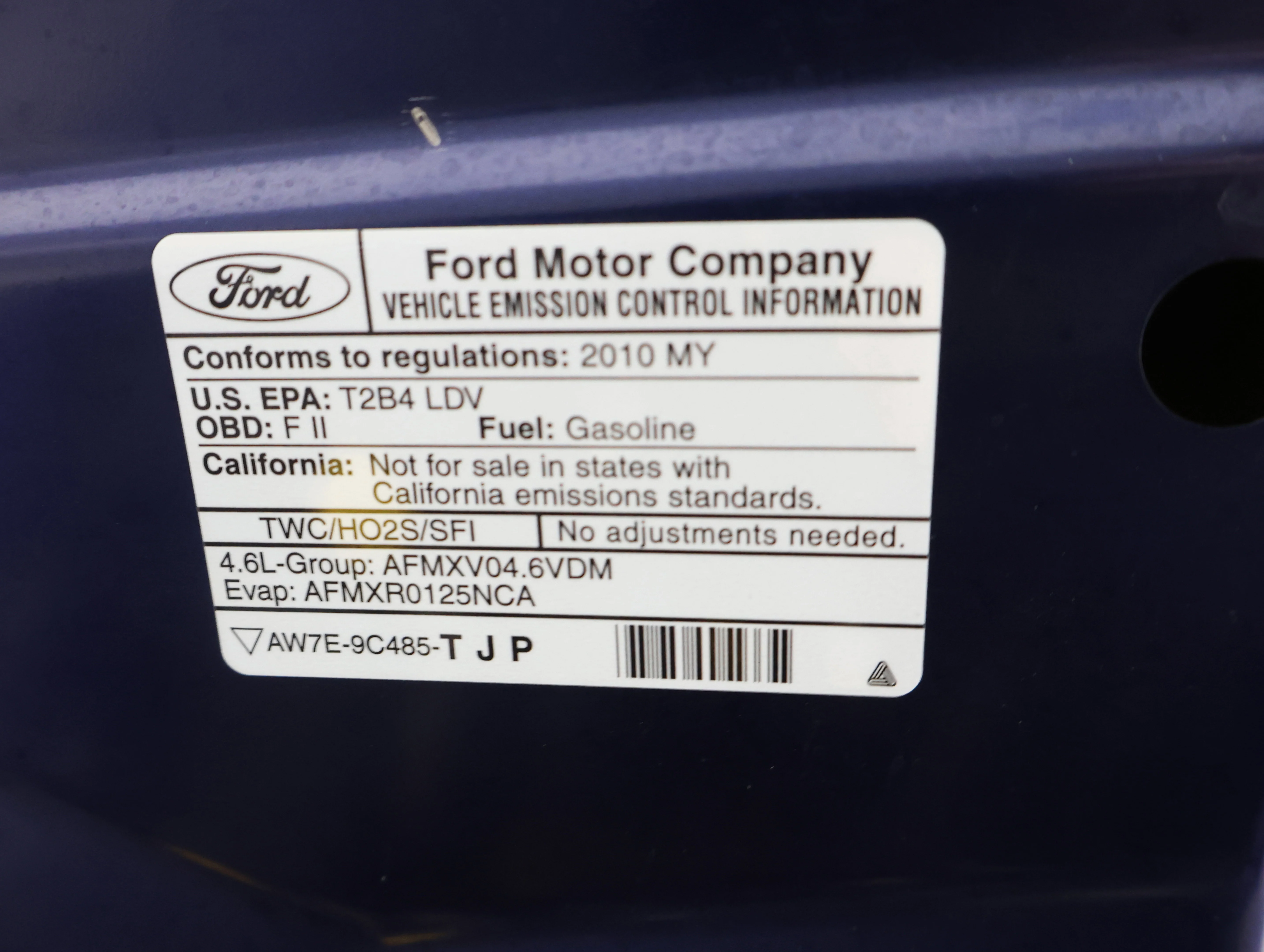 Used 2010 Kona Blue Metallic Ford GT Premium image 19