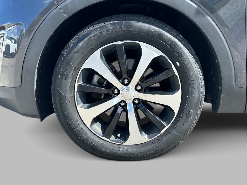 Used 2016 Gray Kia EX image 9