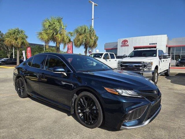 Used 2021 Galactic Aqua Mica Toyota XSE image 7