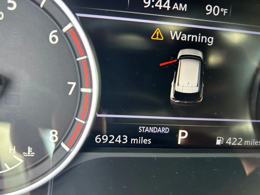Used 2021 Gray Nissan SL image 44