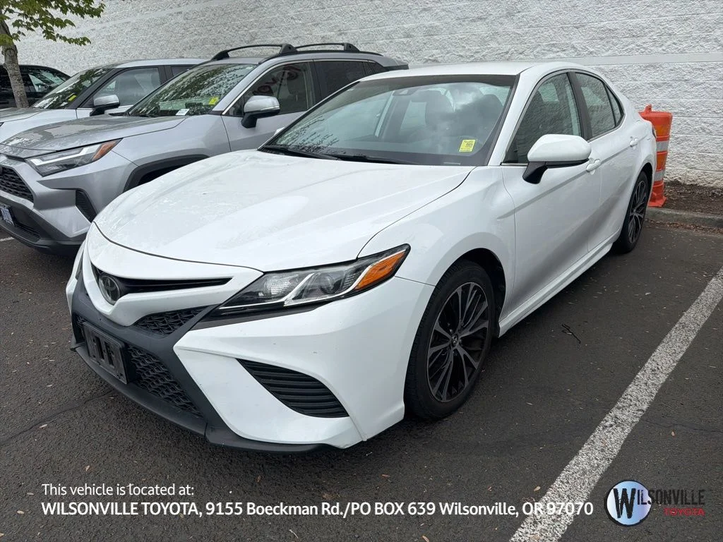 2019 Toyota Camry SE