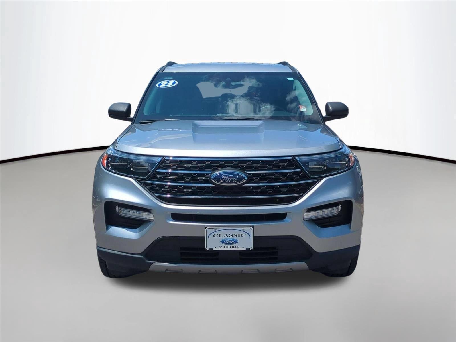Used 2023 Iconic Silver FORD XLT image 8