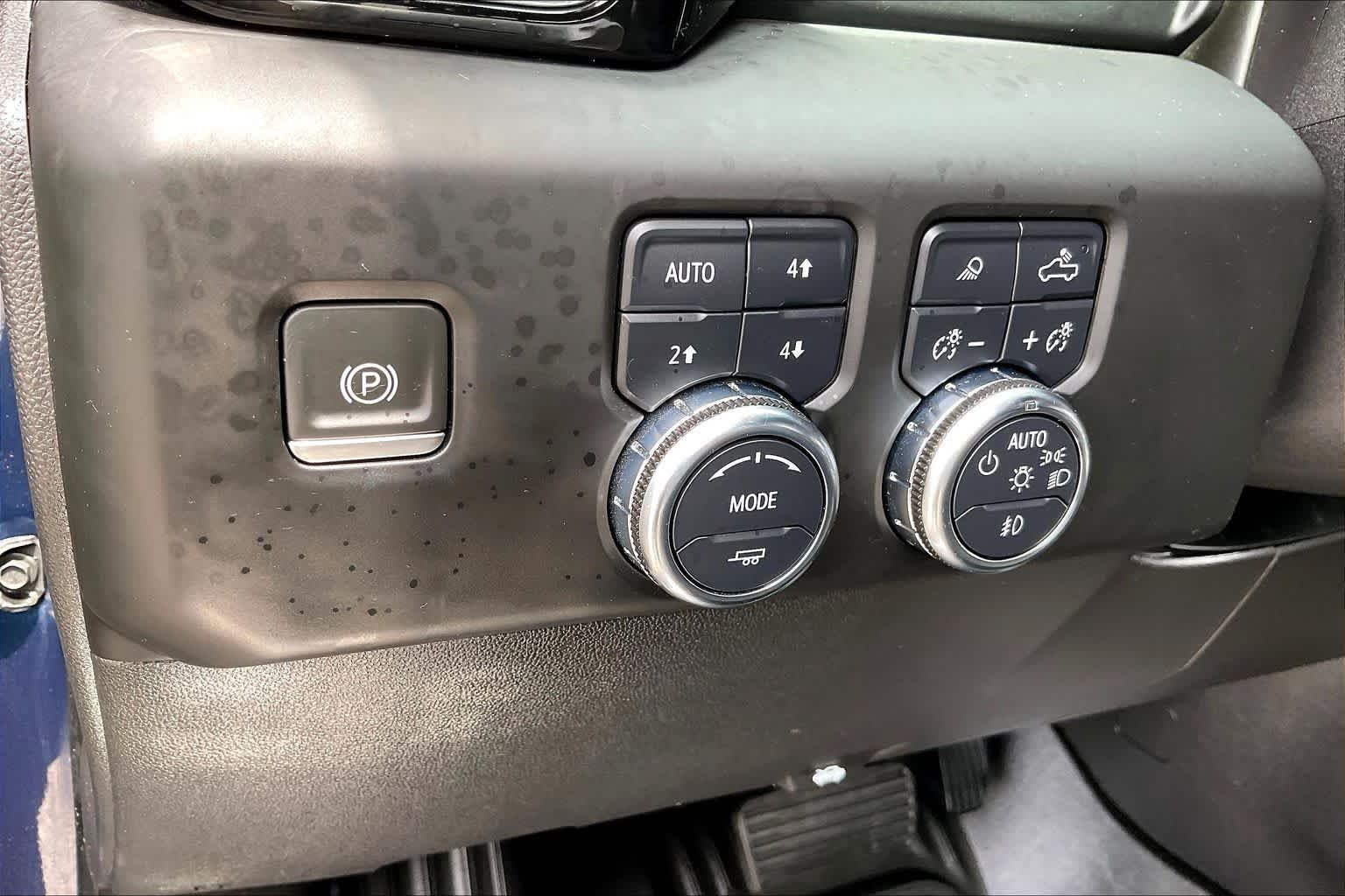 Used 2023 Pacific Blue Metallic GMC Denali image 15