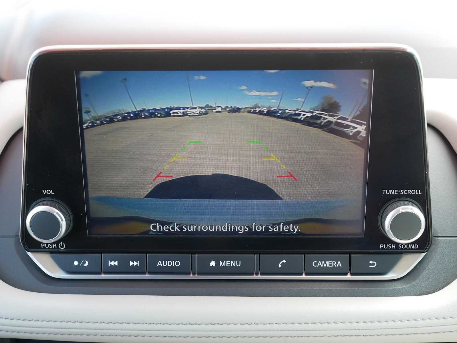 2025 Nissan Rogue SV - Photo 27
