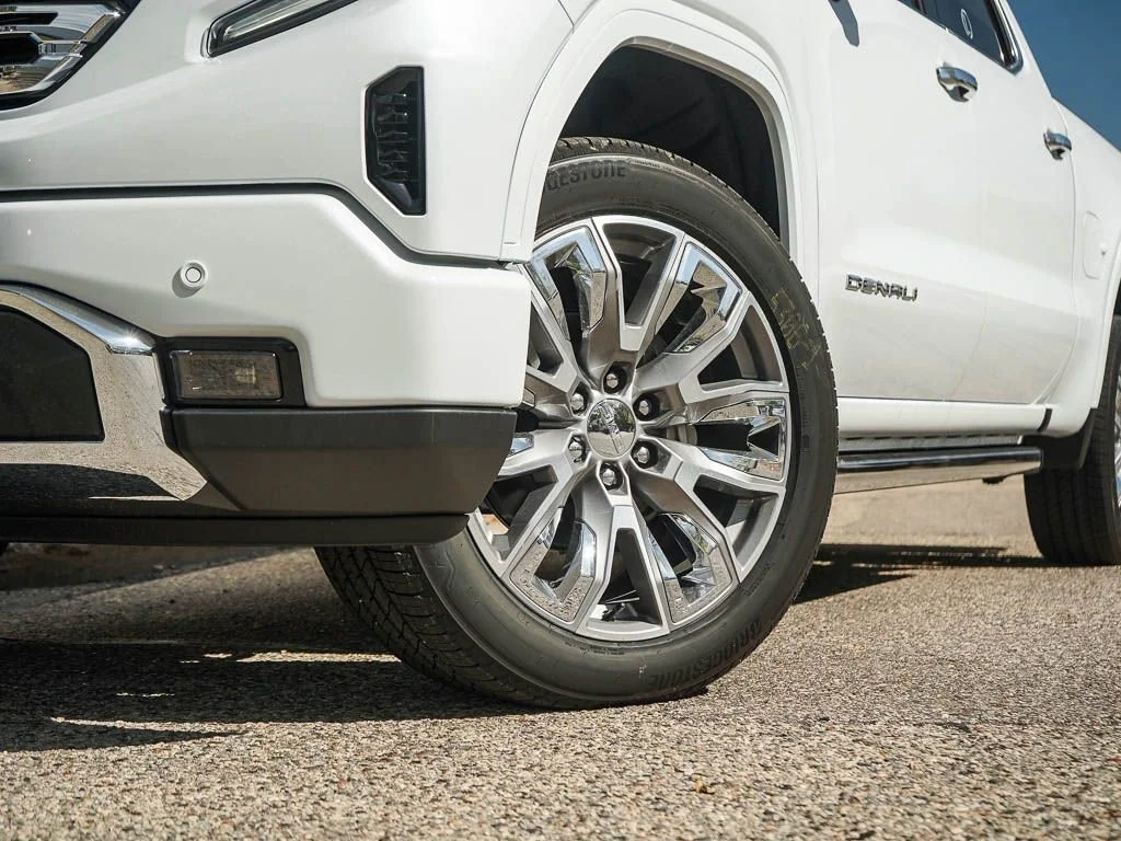 New 2026 Glacier White Tricoat GMC Denali image 6