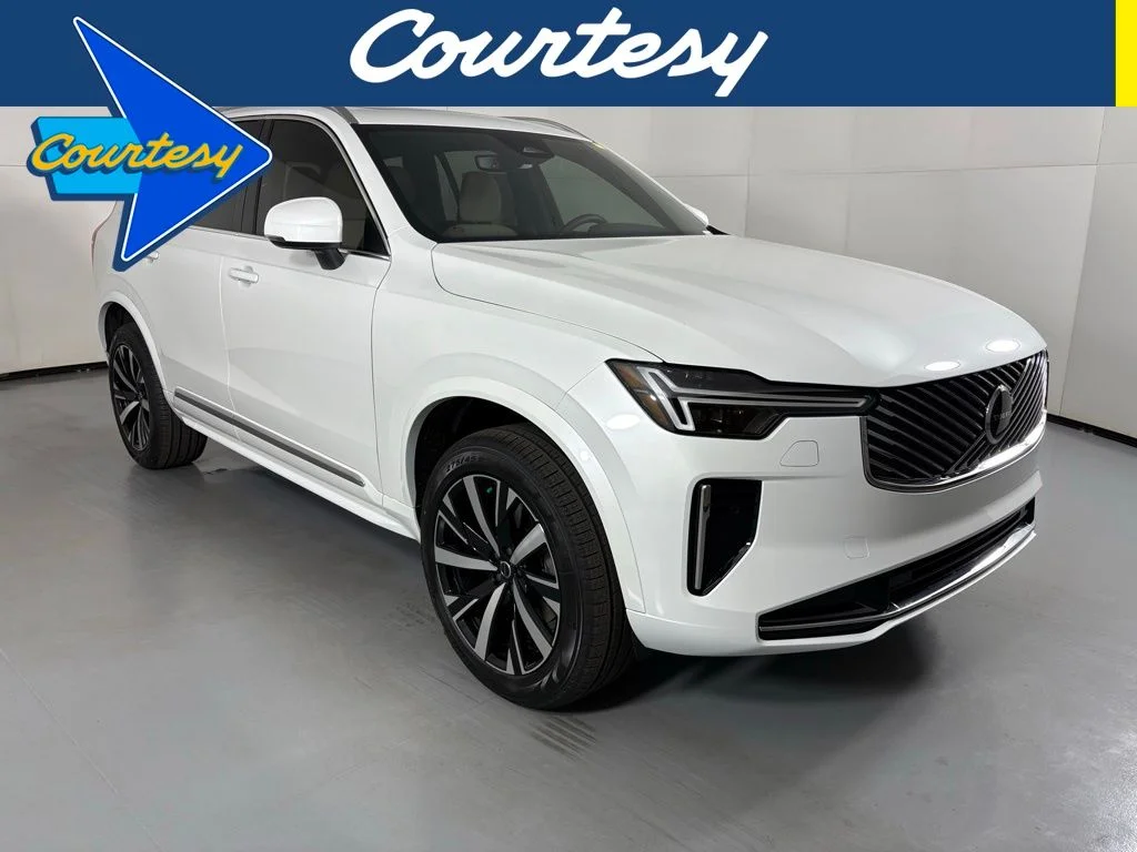2026 Volvo XC90 B6 Core Bright 4WD's photo