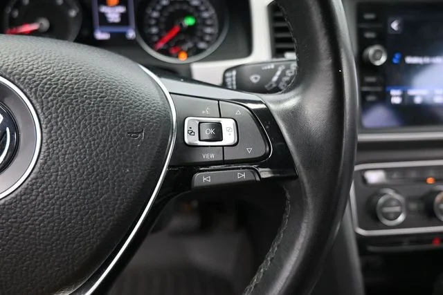 Used 2019 Gray Volkswagen 3.6L V6 SE image 21