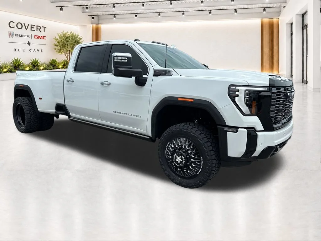 New 2026 Summit White GMC Denali Ultimate DRW image 1