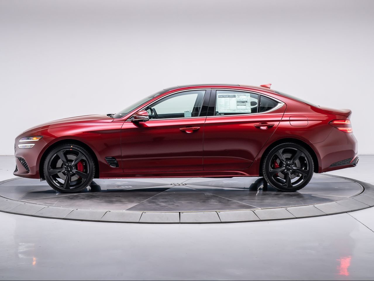 New 2026 Cavendish Red Genesis 3.3T SPORT PRESTIGE image 2