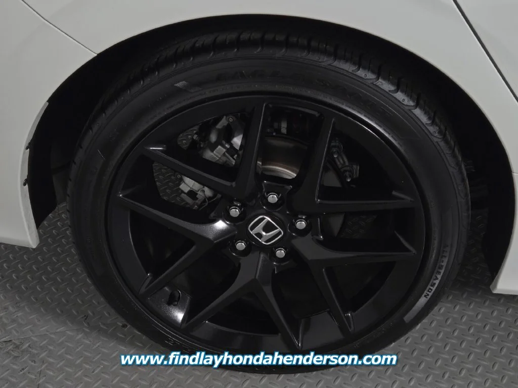 Certified Used 2025 Platinum White Pearl Honda Sport image 11