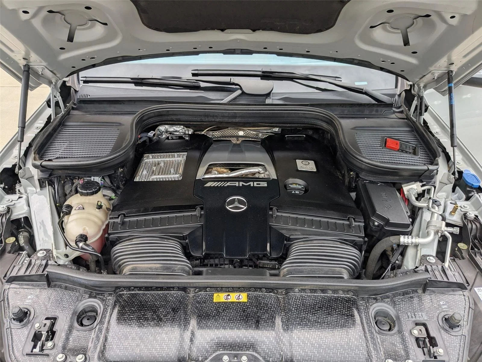 Used 2024 MANUFAKTUR Alpine Grey Mercedes-Benz AMG® GLE 63 S image 35