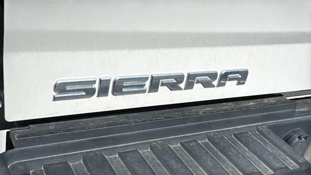 Used 2019 WHITE FROST TRICOAT GMC Denali image 5