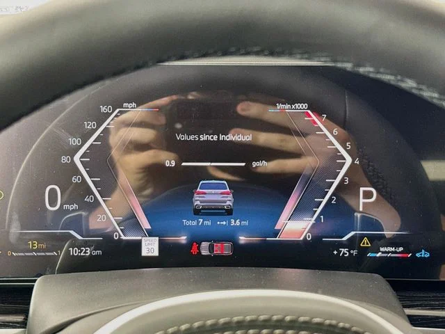 New 2026 Gray BMW xDrive40i image 12