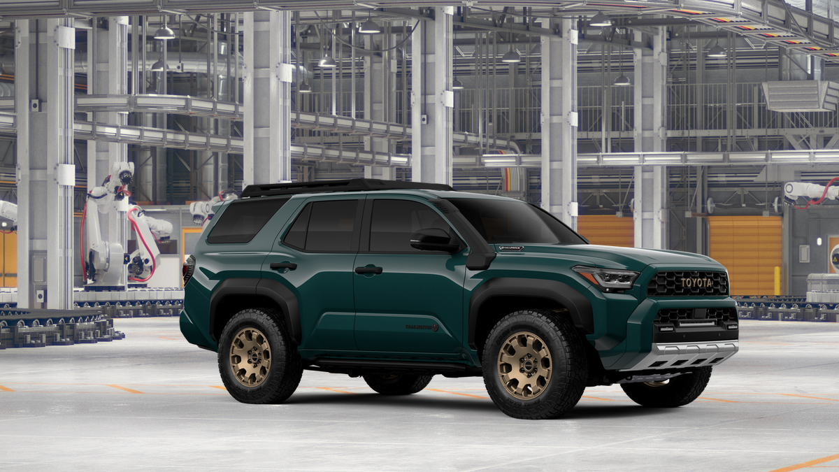 New 2026 Everest Toyota 4Runner Trailhunter image 16