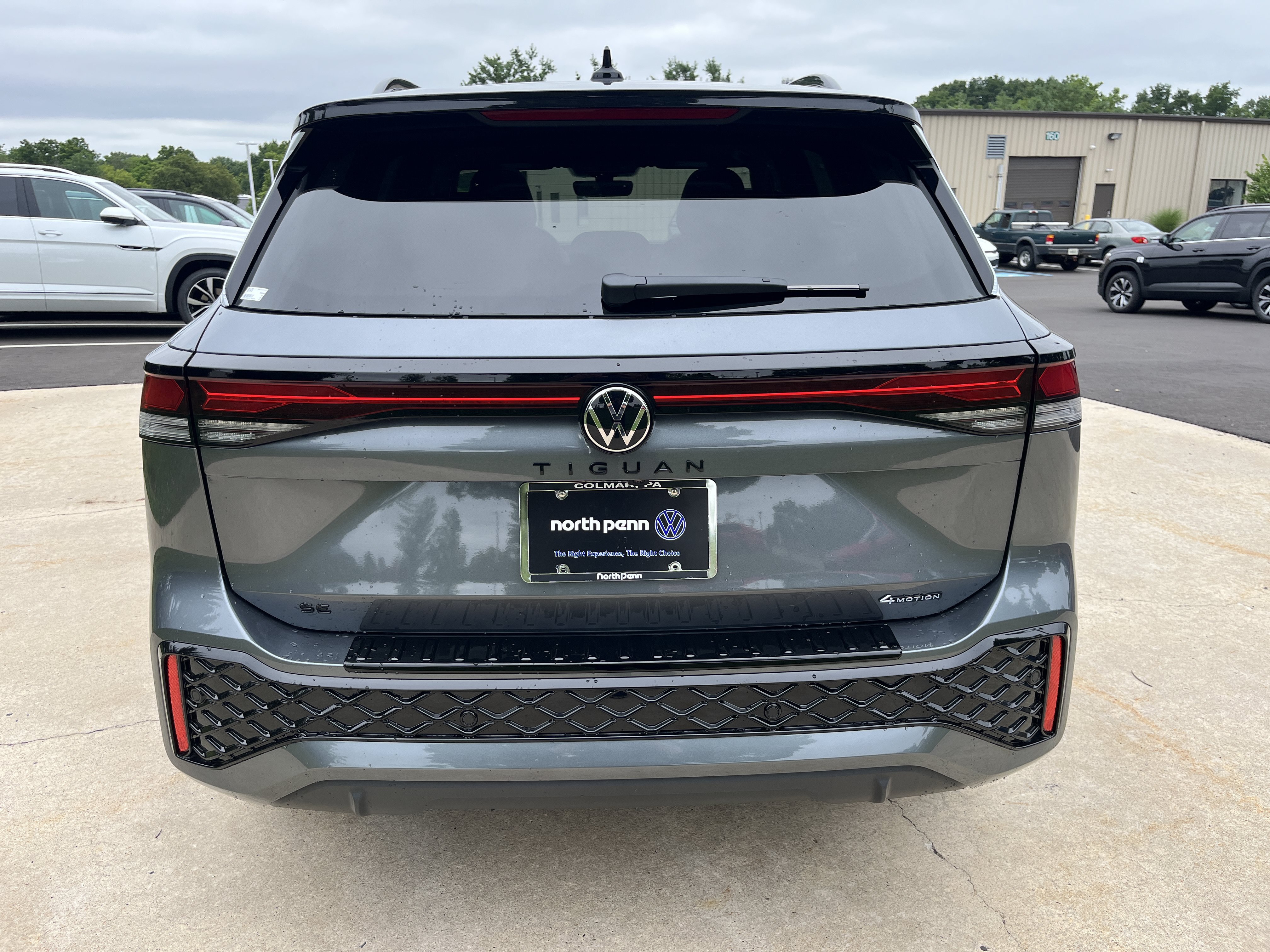 New 2026 Platinum Gray Metallic Volkswagen SE R-Line Black image 11
