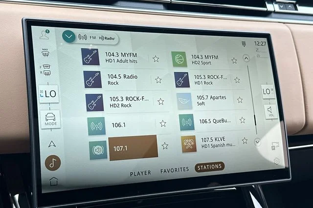 New 2026 Varesine Blue Land Rover Autobiography image 16