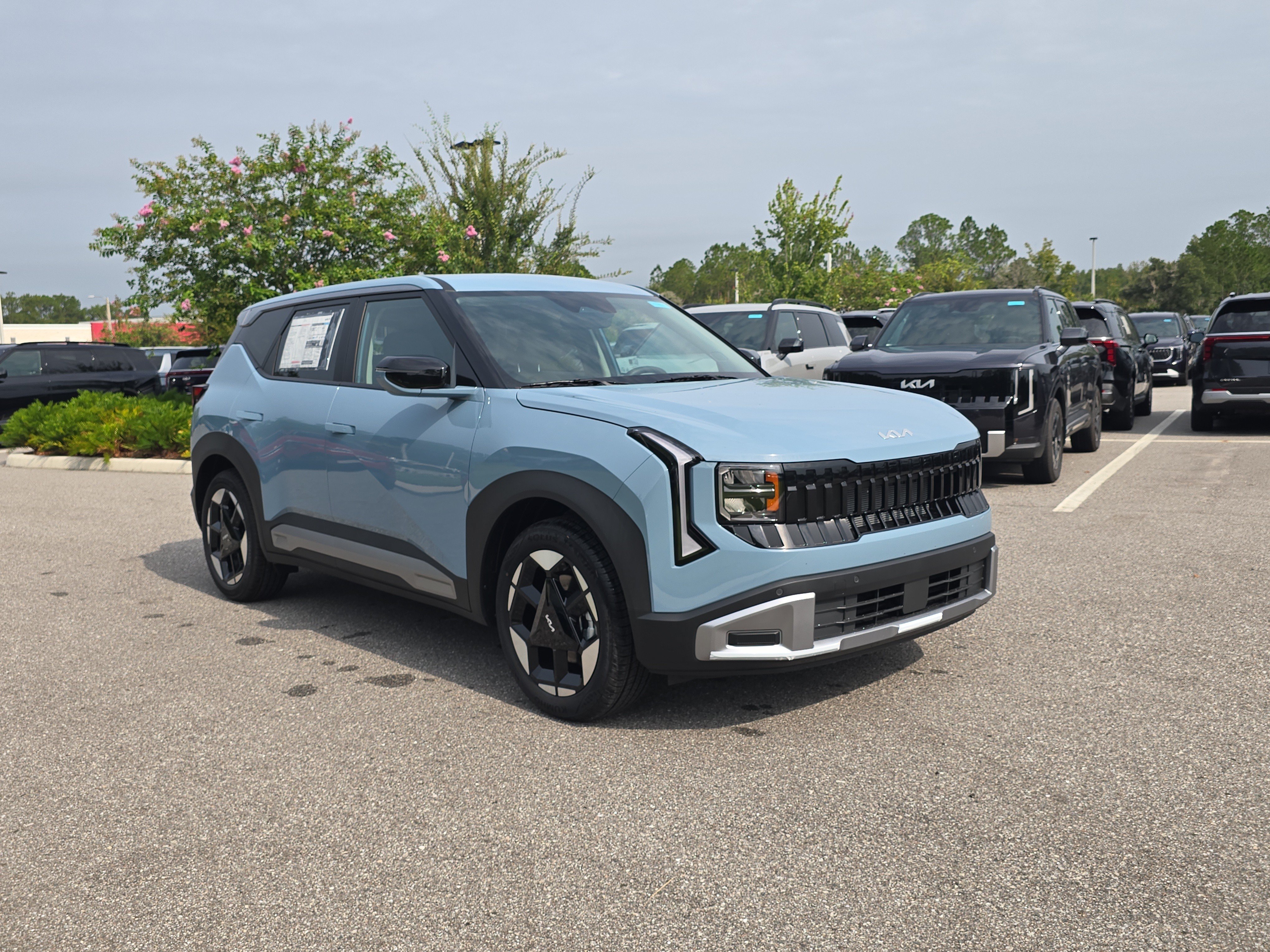 New 2027 Frost Blue Kia S image 2