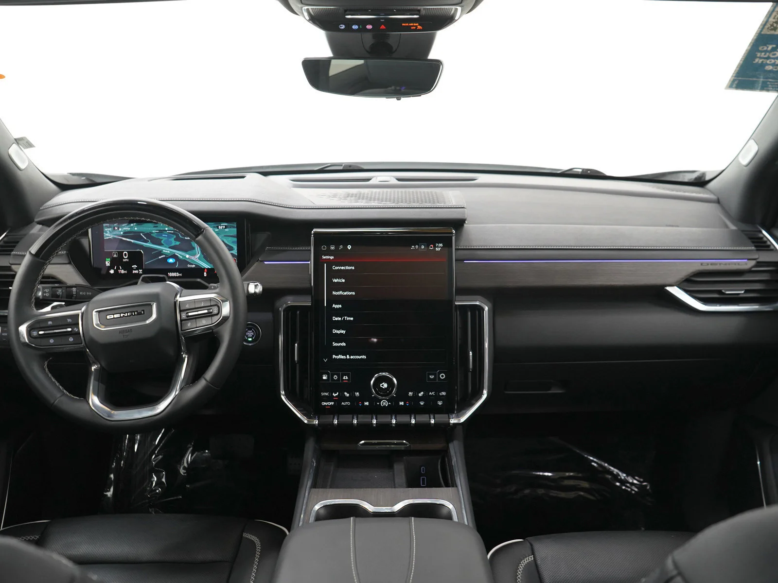 Used 2025 White Frost Tricoat GMC Denali image 14