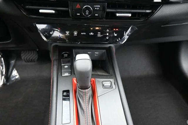 New 2026 Aspen White TriCoat Nissan SR image 24